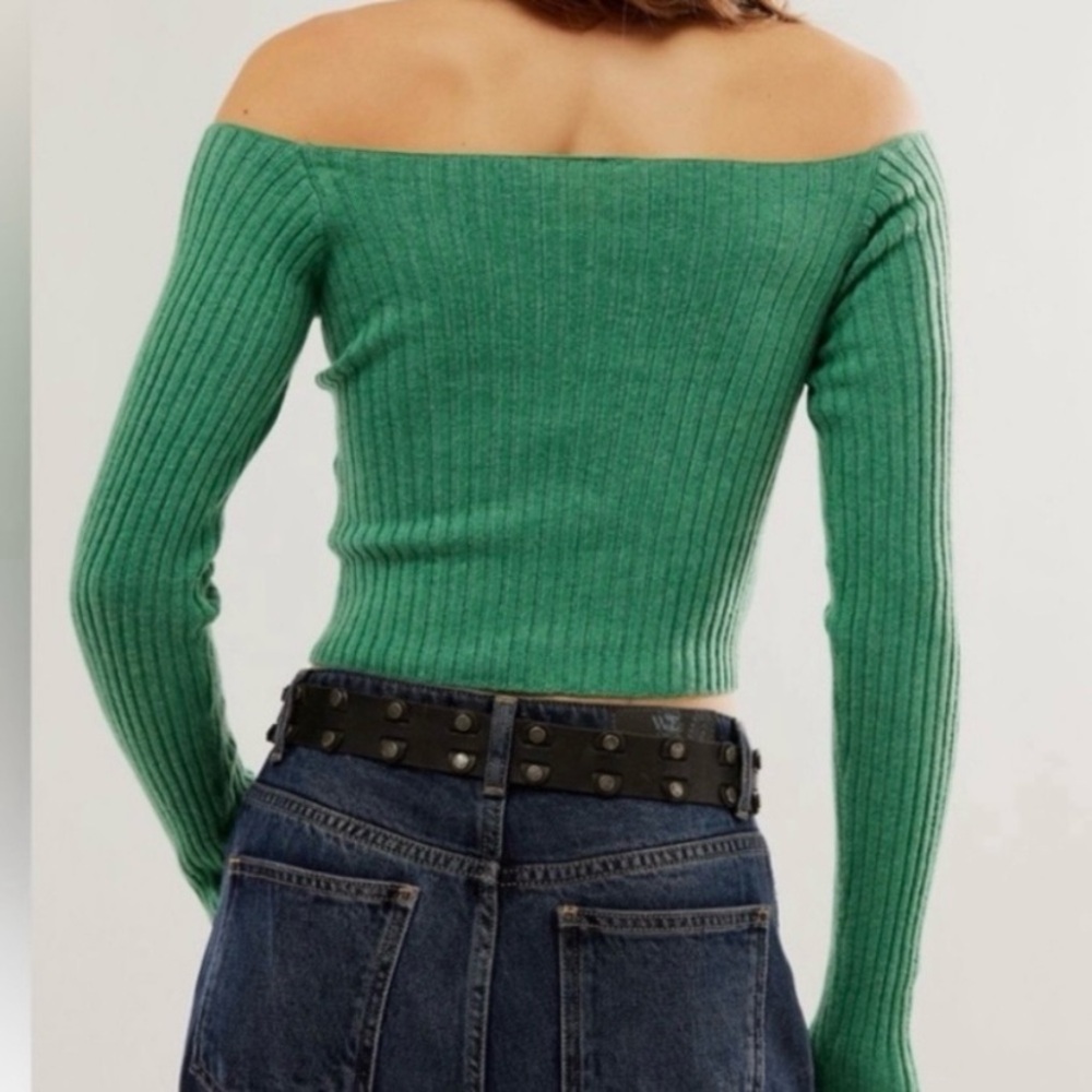 Free People Madeline Off The Shoulder Sweater Size Large in Green - Picture 2 of 9